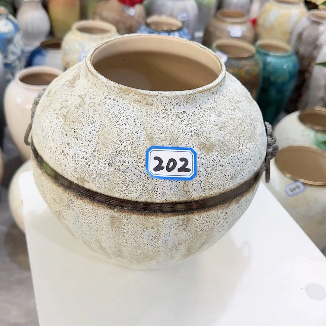 202号高度20厘米口径10厘米微瑕