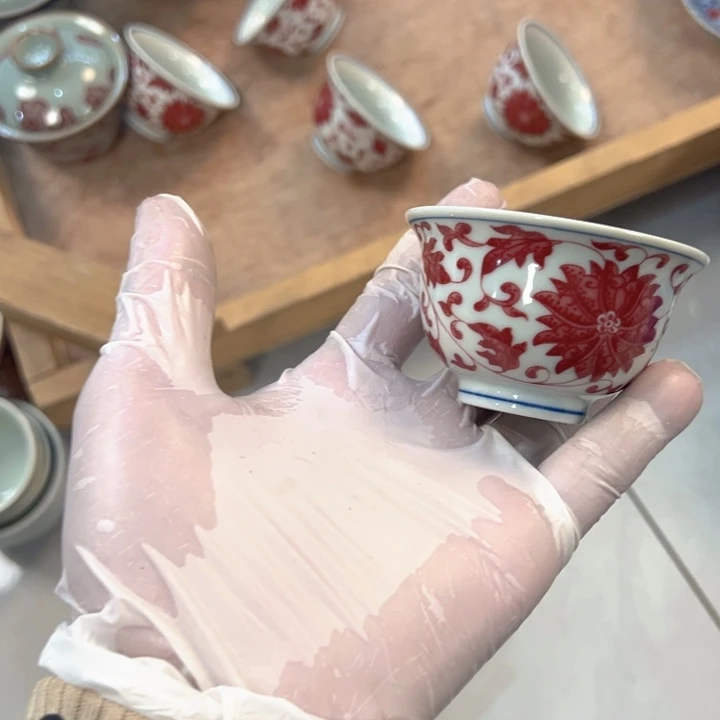 瓷片白青花釉里红缠枝莲压手杯客杯全品