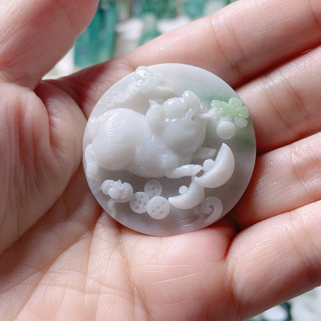 未镶嵌独山玉挂件烟**茫