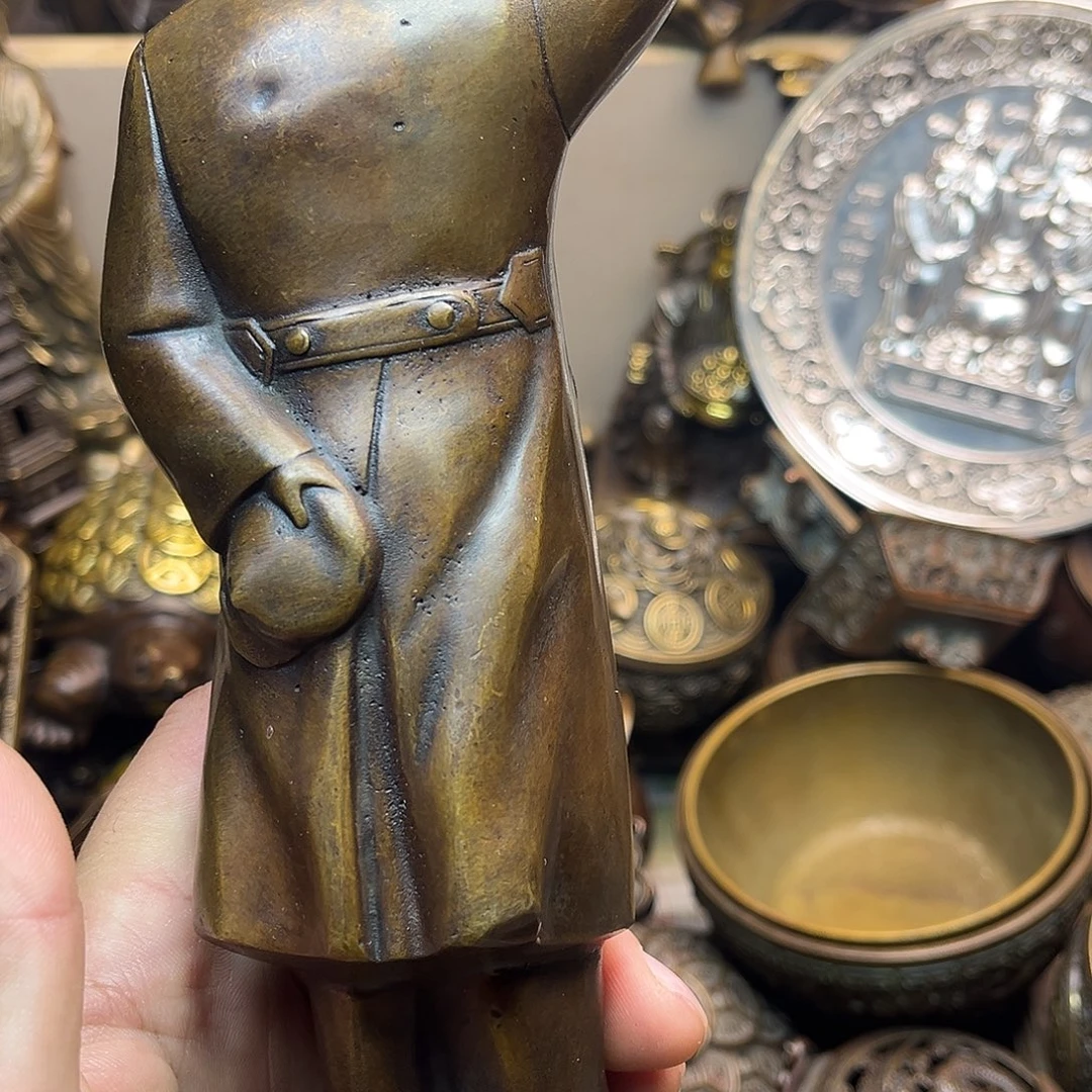 精美铜器工艺品等