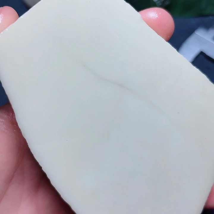 未镶嵌和田玉（糖玉）珠宝奇石