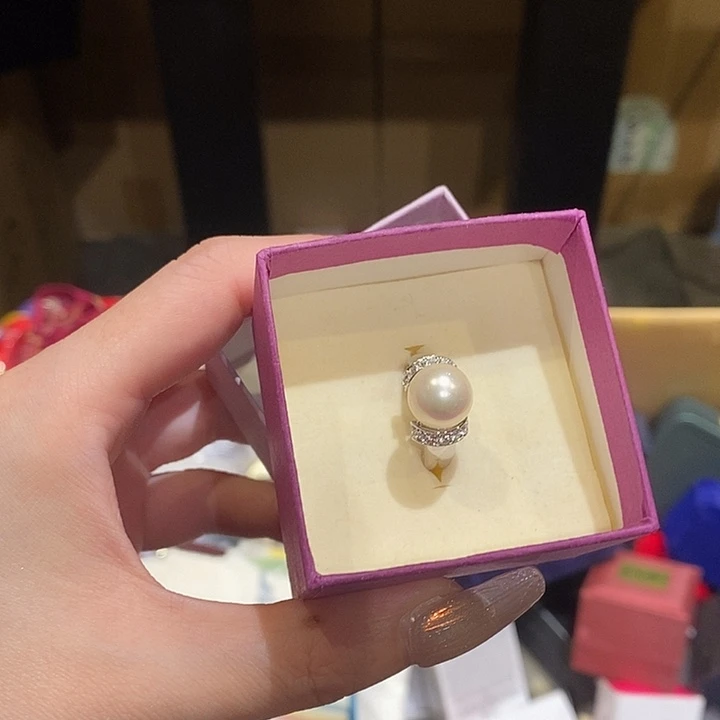 闻***6中古香水沐浴露持久留香