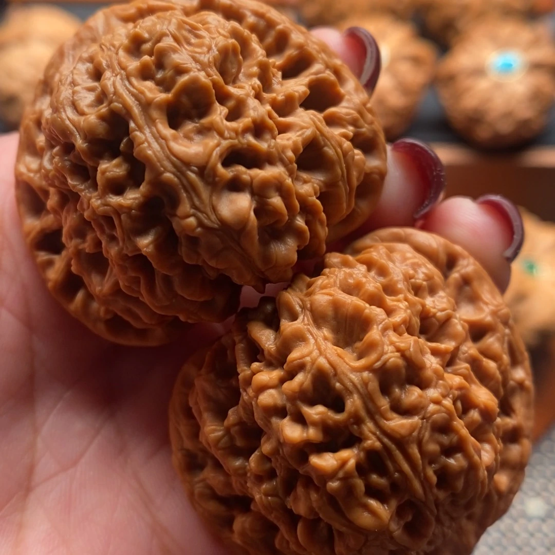 把件文玩核桃44尺全品南江石