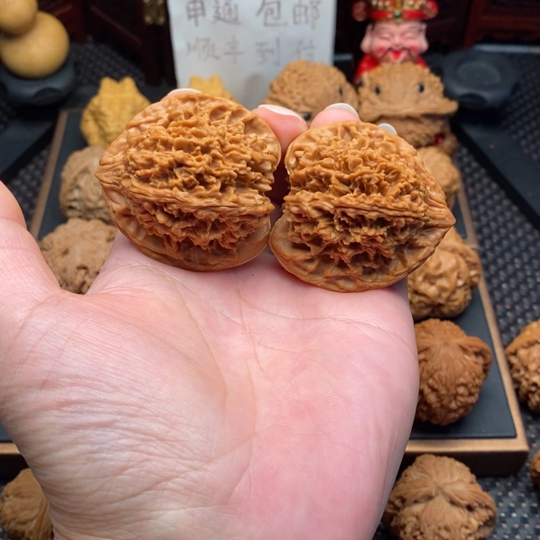 文玩核桃把件原桩全品满天星46.5尺