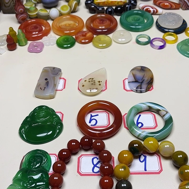 未镶嵌颈饰玛瑙/玉髓