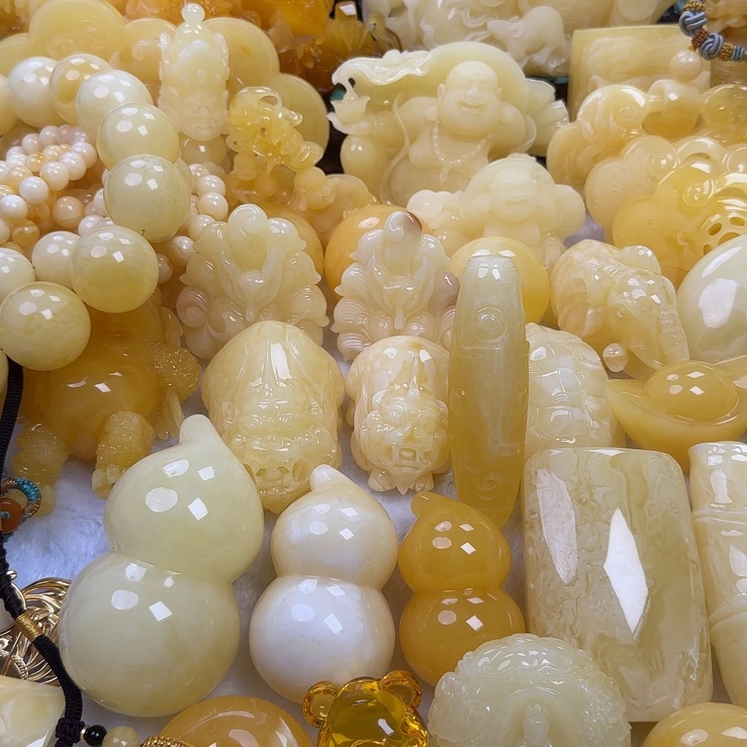 蜜蜡未镶嵌珠宝奇石