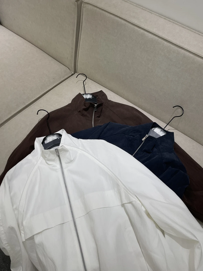 CK9408 春季上衣户外宽松型风衣女薄款短款拉链短外套立领