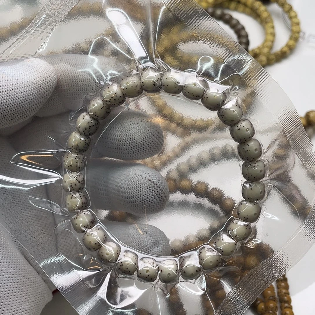 手串星月菩提玉化料灰背8x7