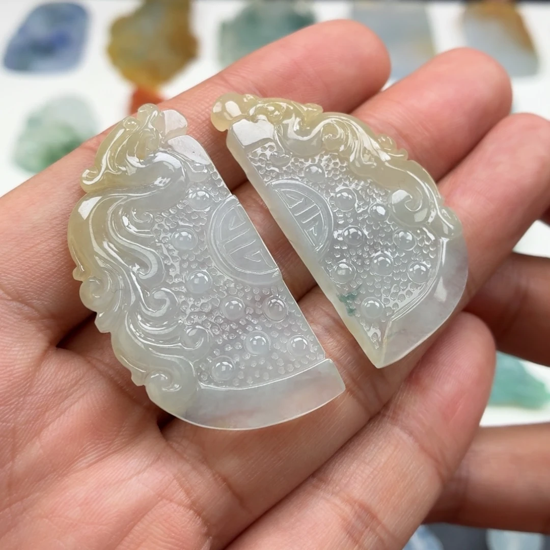 定制翡翠未镶嵌龙凤呈祥玉佩一对