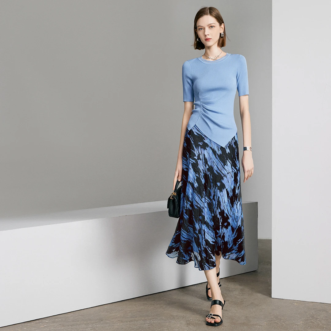 颜域2025年新款夏装修身显瘦短袖圆领内搭上衣