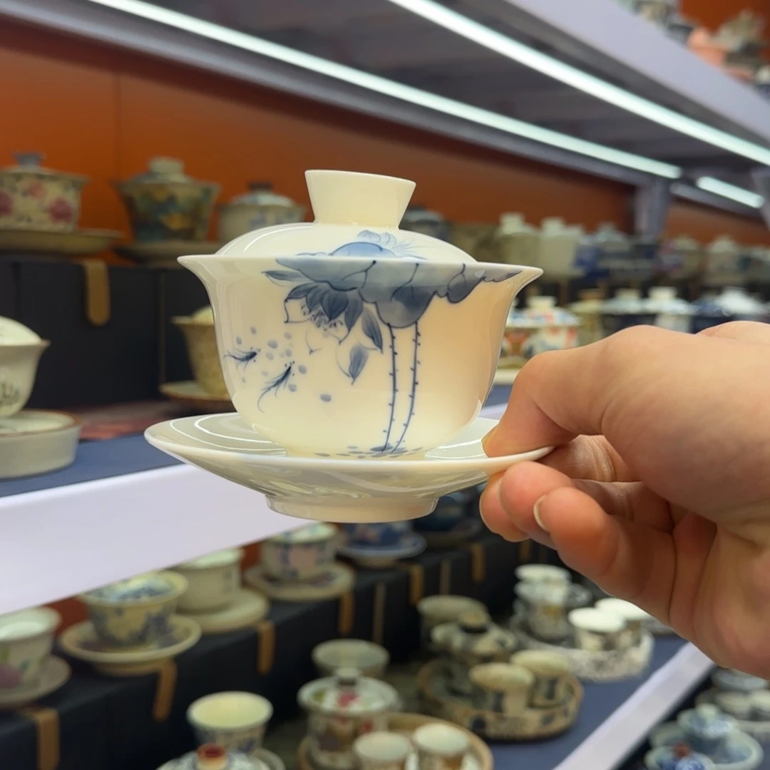 粉丝宝宝们新年快乐！