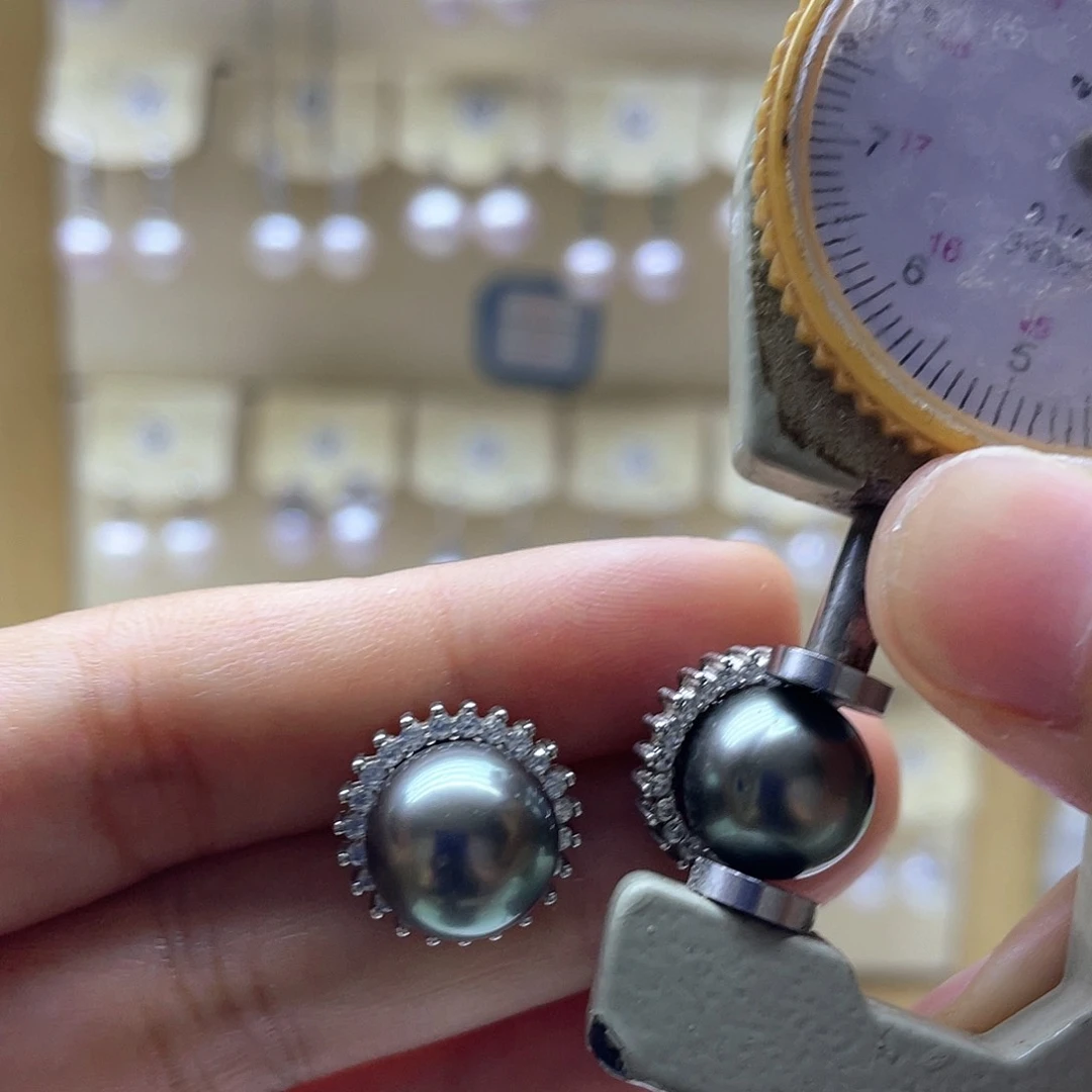 银S925镶嵌海水珍珠耳饰