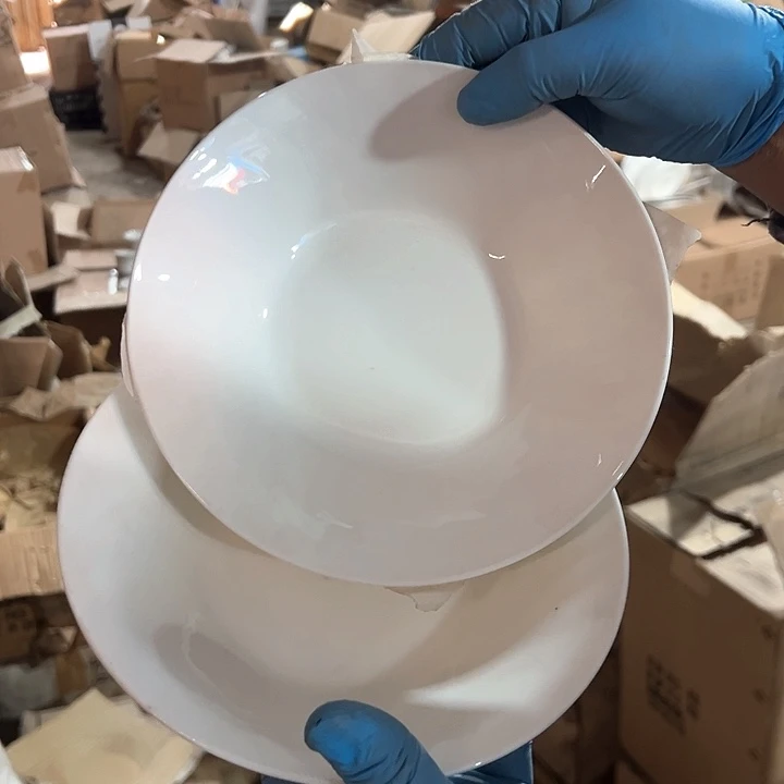 摆件陶瓷盘子碗啥都有