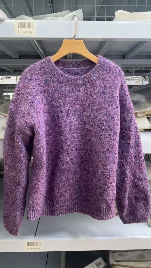 北方鹿 慵懒风圆领长袖套头气质百搭亮片毛衣M95D0459