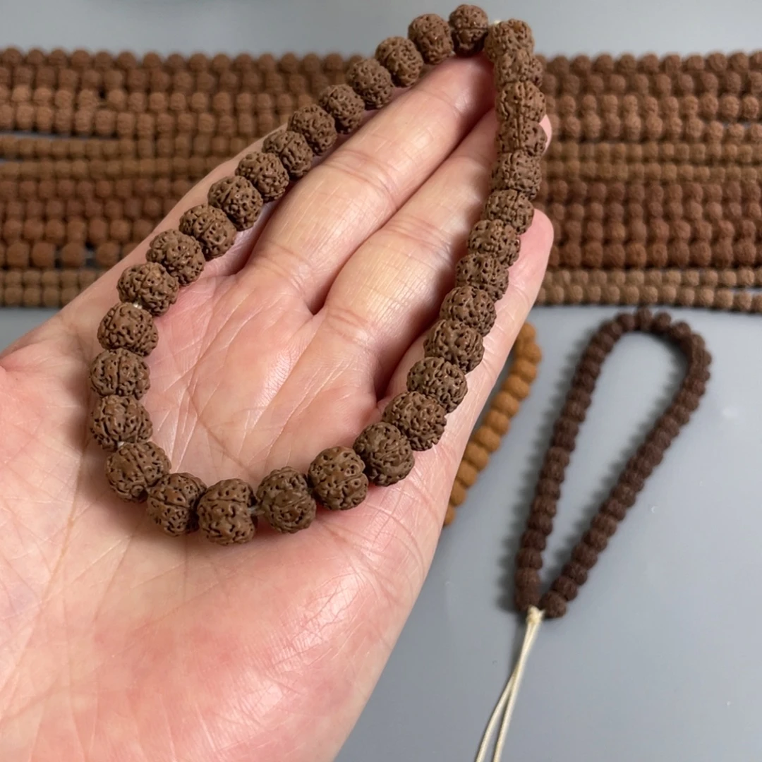 金刚菩提吊坠平细手串