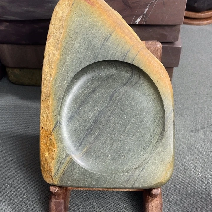 广东肇庆原石端砚