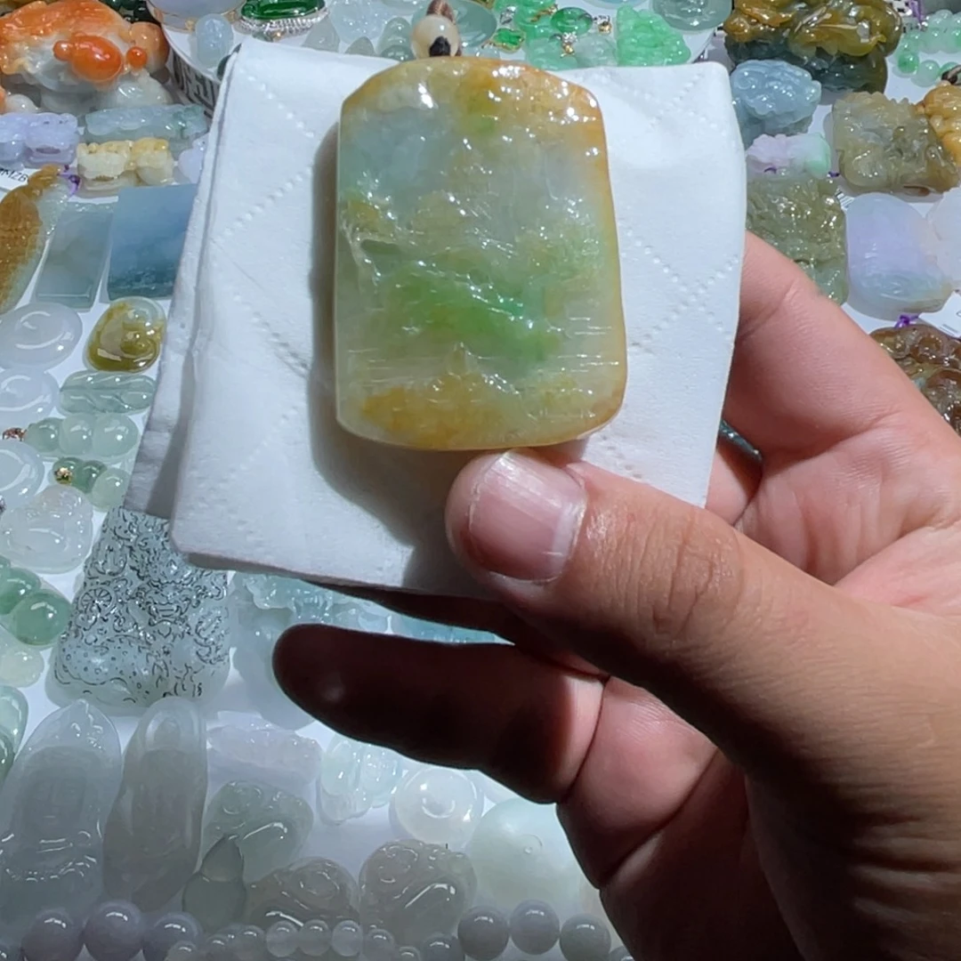 翡翠未镶嵌颈饰天然