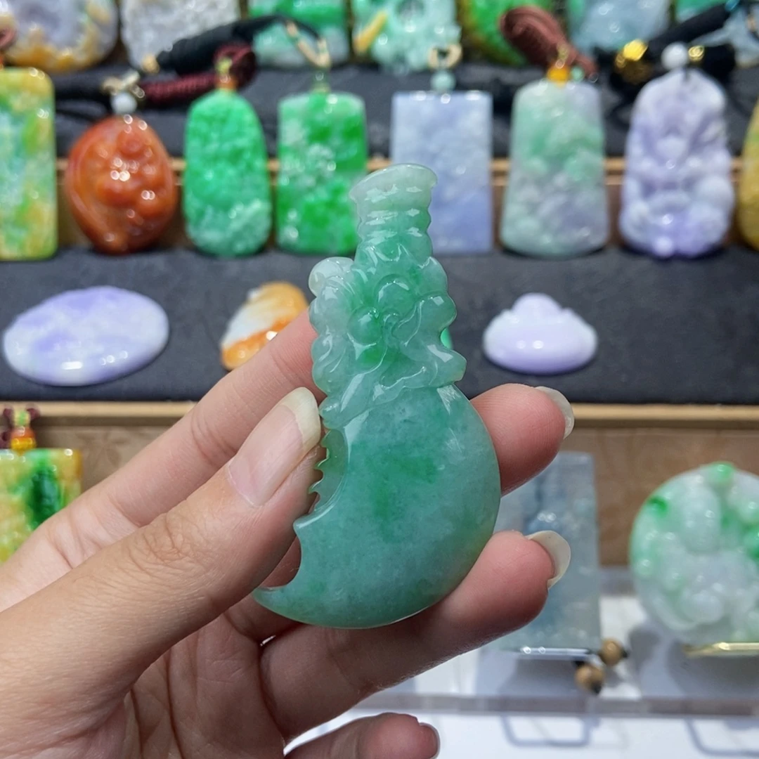 定制翡翠未镶嵌刀