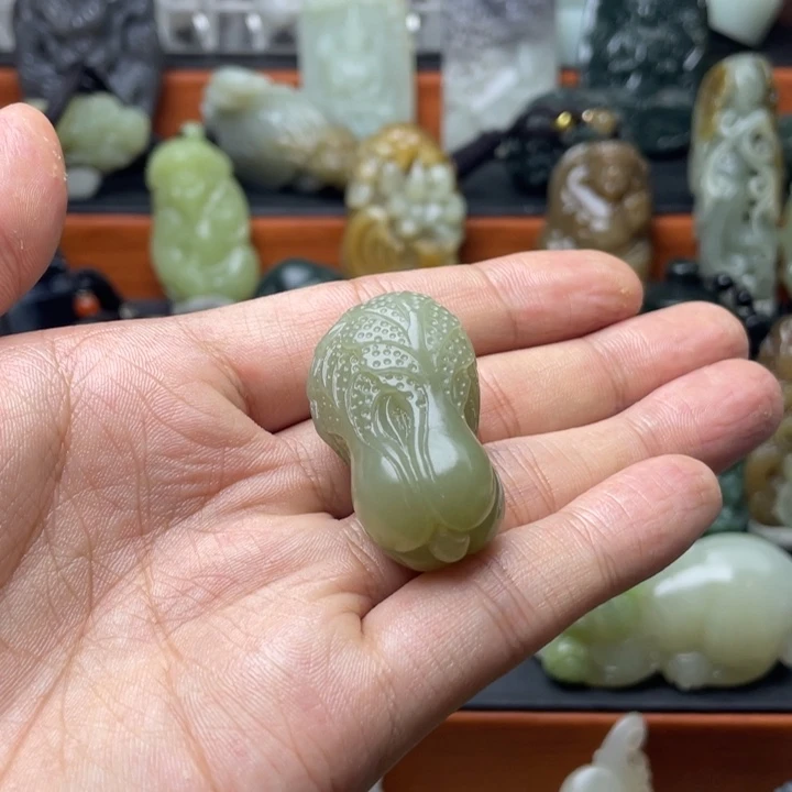 有***了和田玉未镶嵌挂件