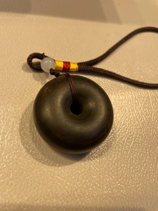 紫光檀手工雕刻牌