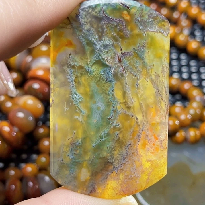 玛瑙/玉髓颈饰未镶嵌娟*