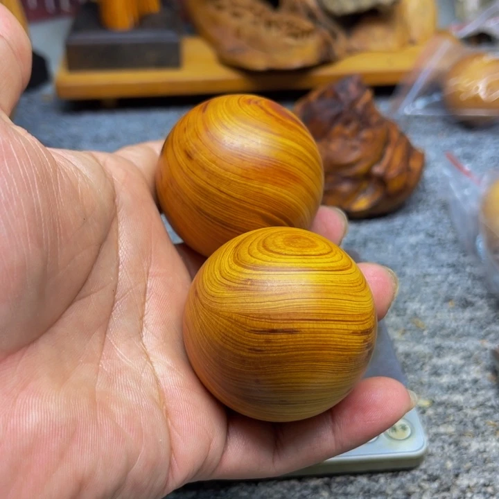 柏木（崖柏）瑕疵02