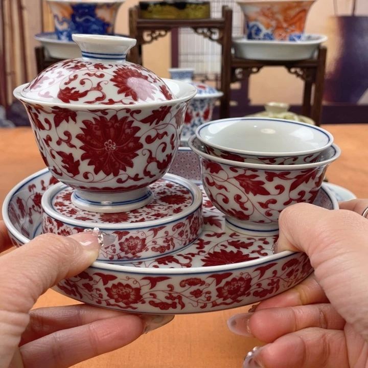 陶摆件釉里红缠枝莲五件套