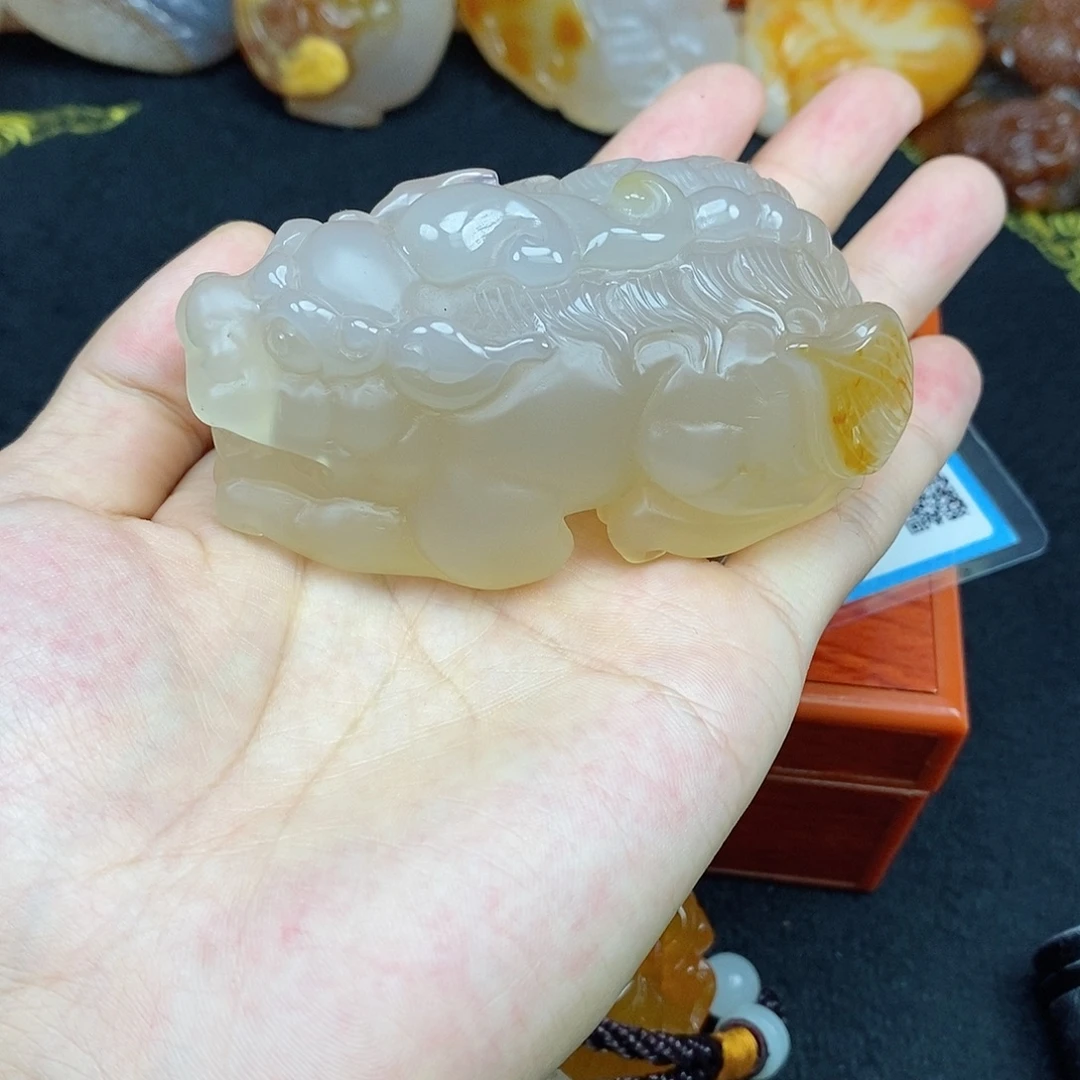 未镶嵌玛瑙/玉髓珠宝奇石