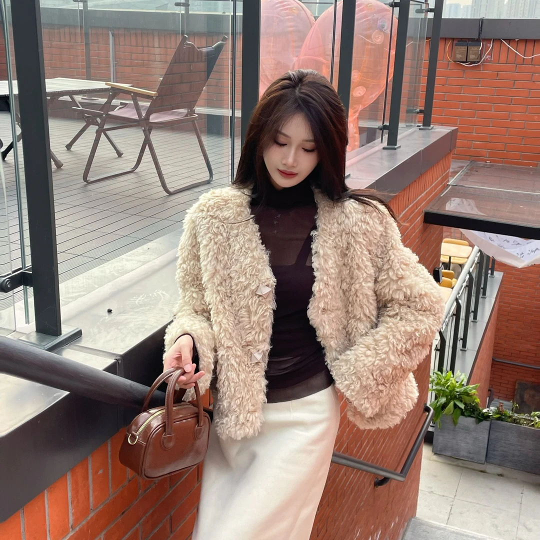 赵露思同款同版网红新款环保毛外套68235