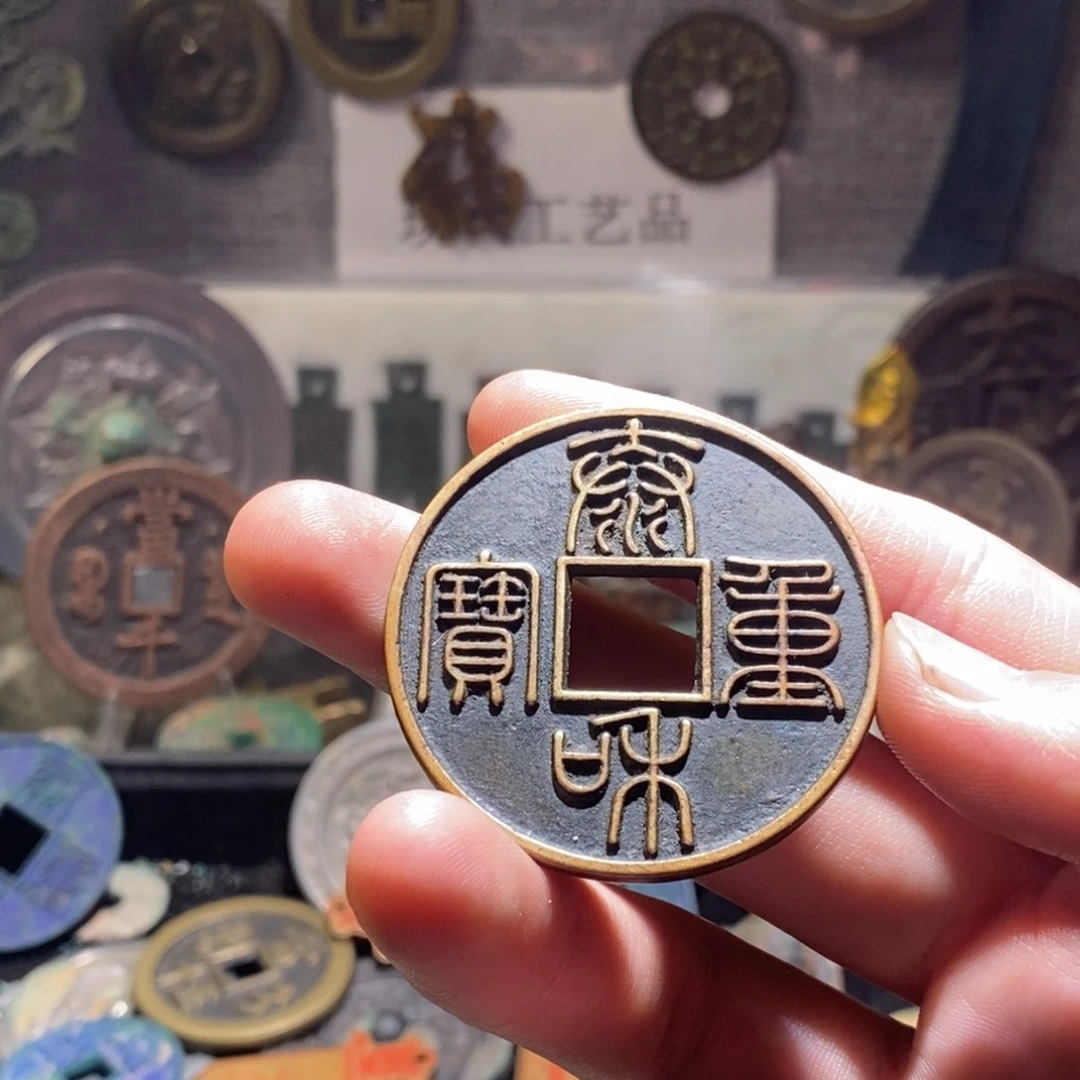 澜***梦铜现代仿制工艺品