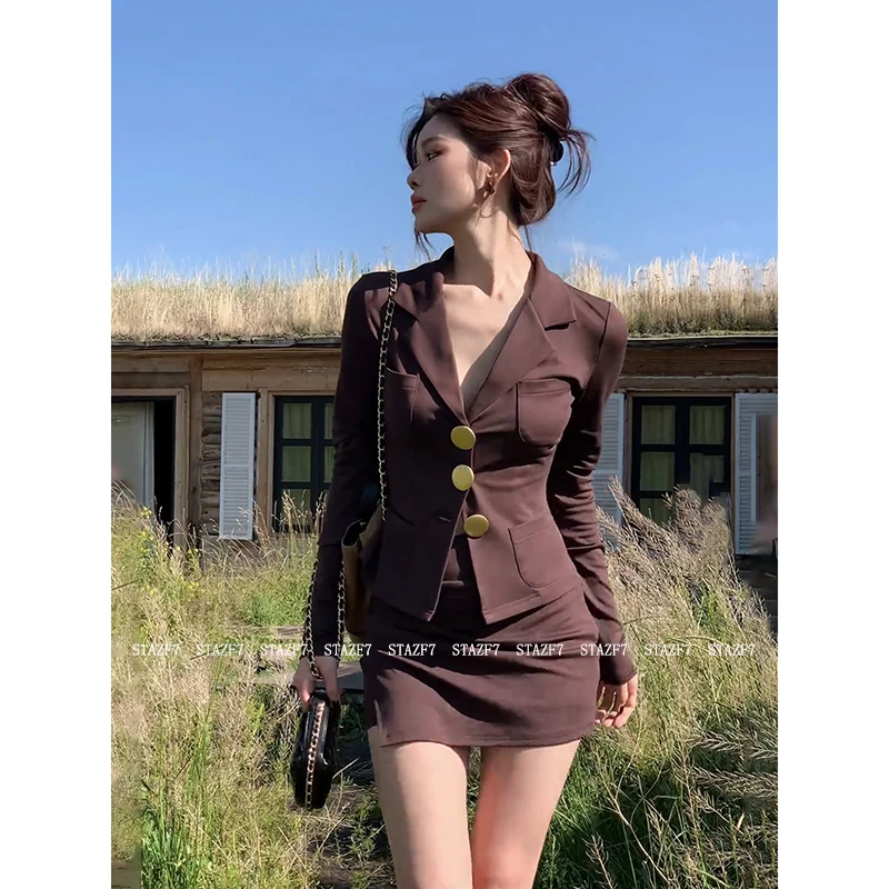 尤美子STAZF7胖mm法式气质御姐收腰上衣女早秋覆古高腰包臀裙套装