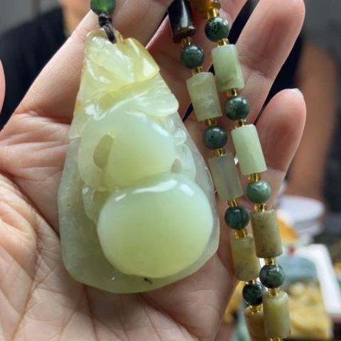 岫玉挂件未镶嵌挂件