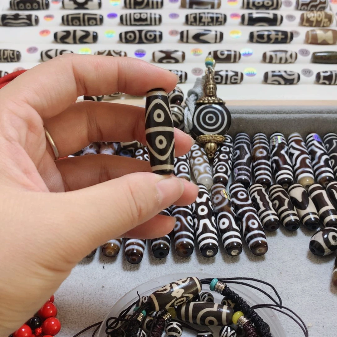 未镶嵌颈饰玛瑙/玉髓