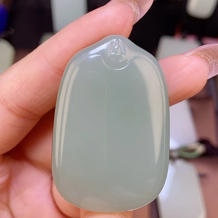 【闪购商品】颈饰未镶嵌和田玉