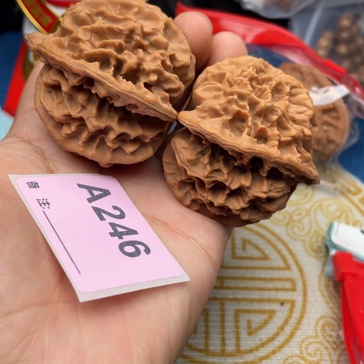 把件文玩核桃核桃