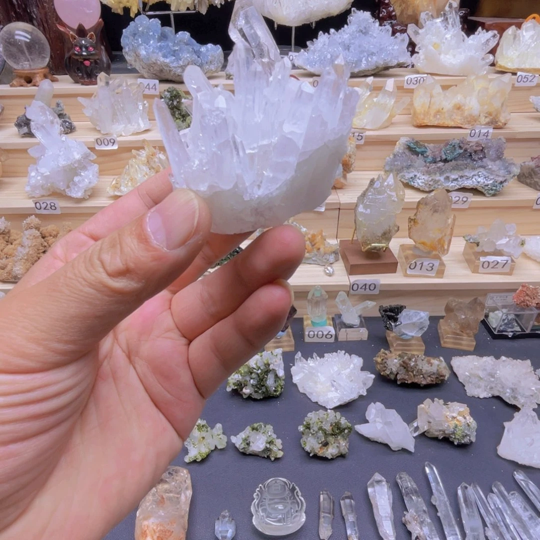 石材天然白水晶利母利亚