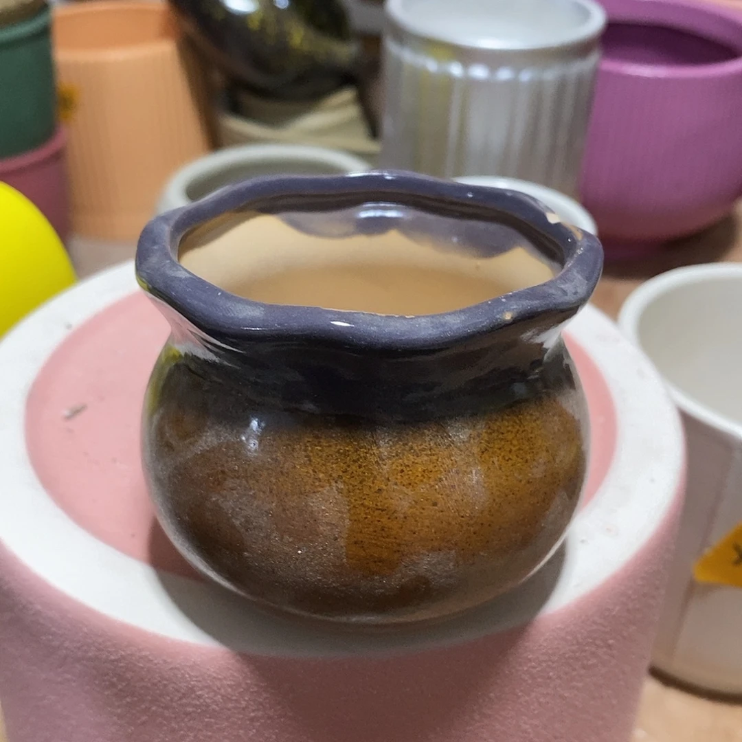 摆件陶陶盆有孔 瑕疵介意勿拍