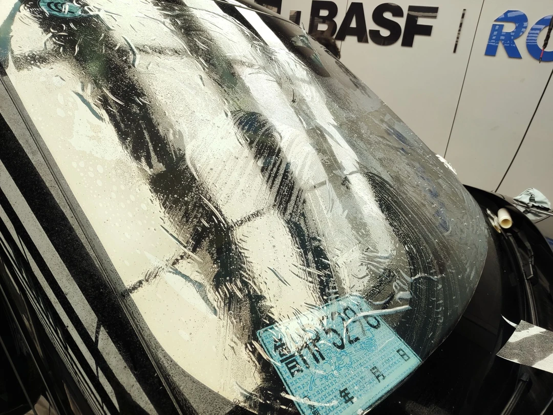 全国包安装幽灵金甲高隔热防眩光前档太阳膜高隐私