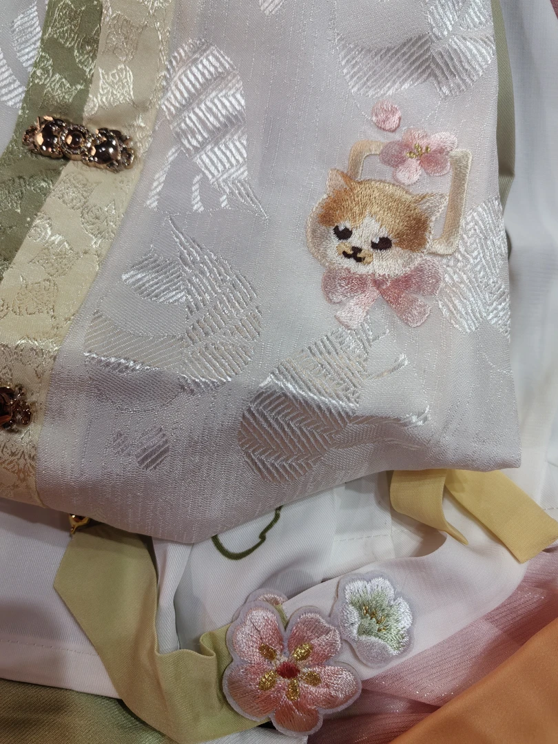 儿童汉服明知两件套库存不退换