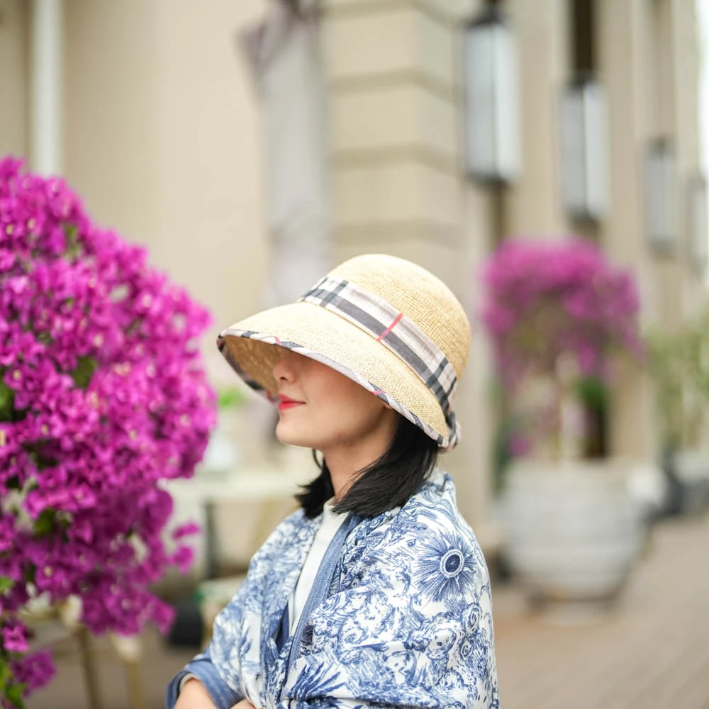 卡其色法式手工编织拉菲草格子蝴蝶结防晒帽