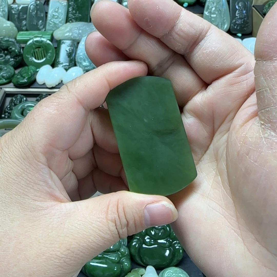 和田玉未镶嵌珠宝半成品