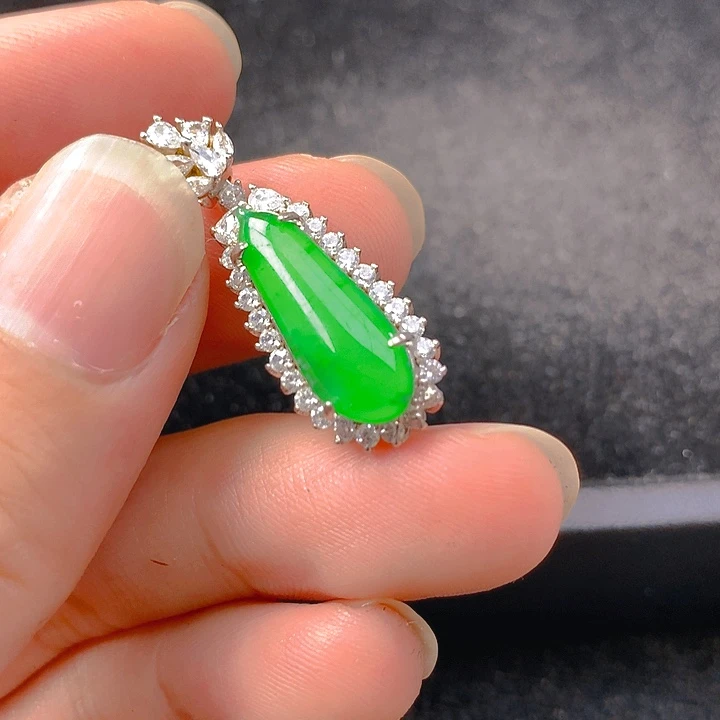 【闪购商品】翡翠银S925镶嵌颈饰翡翠
