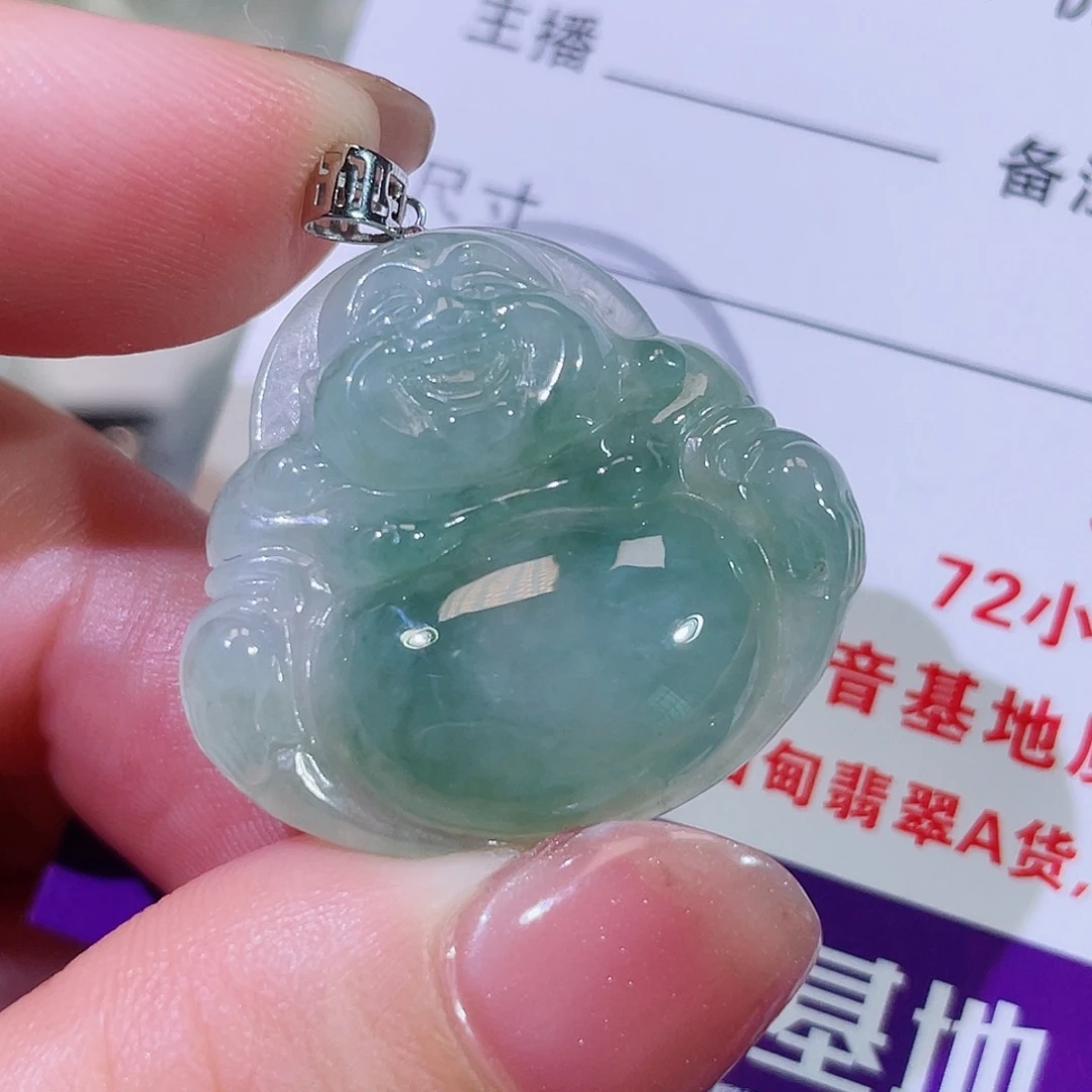 翡翠18K金镶嵌颈饰佛公