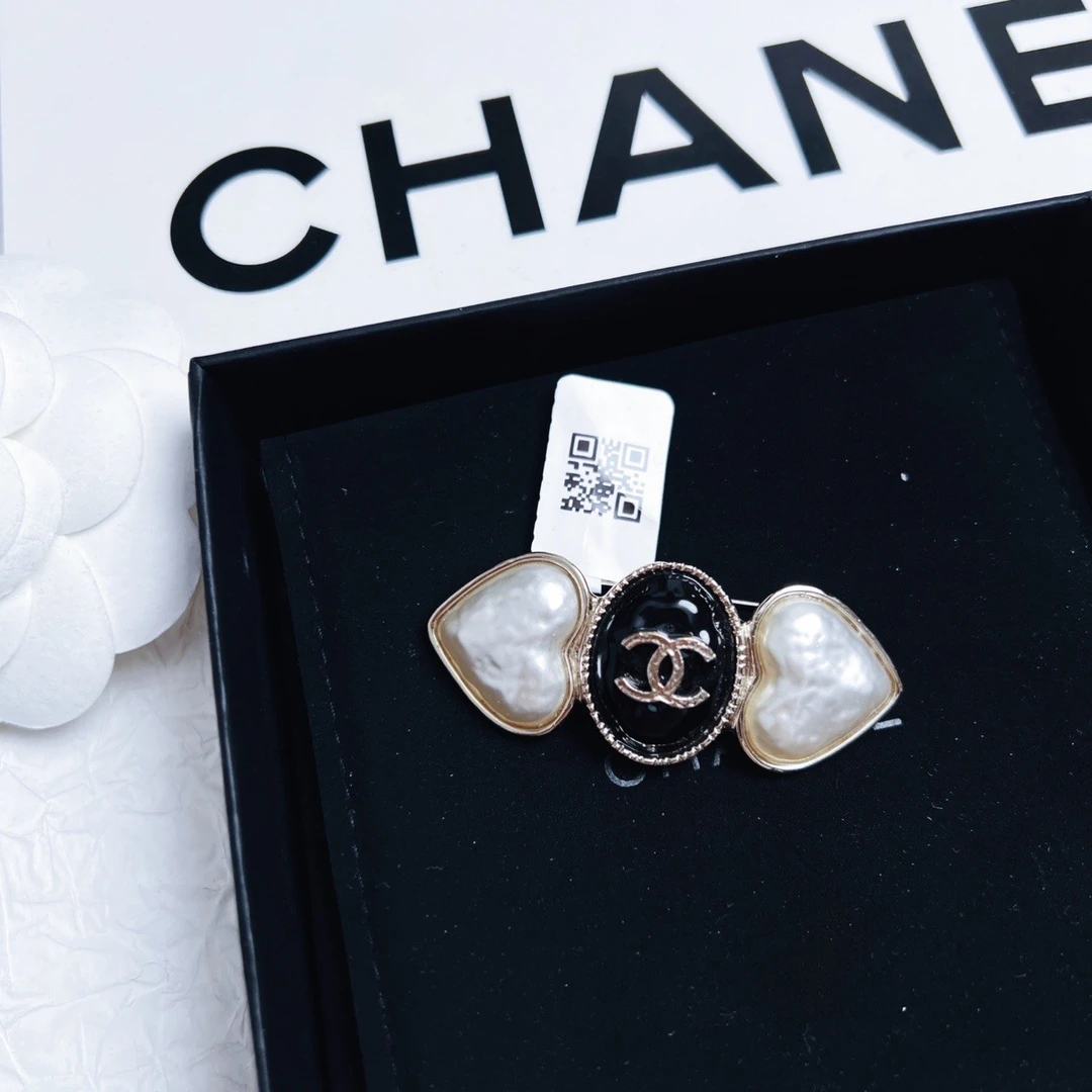 95新 Chanel/香奈儿 柚礼中古/香奈儿珍珠桃心胸针LZ501264