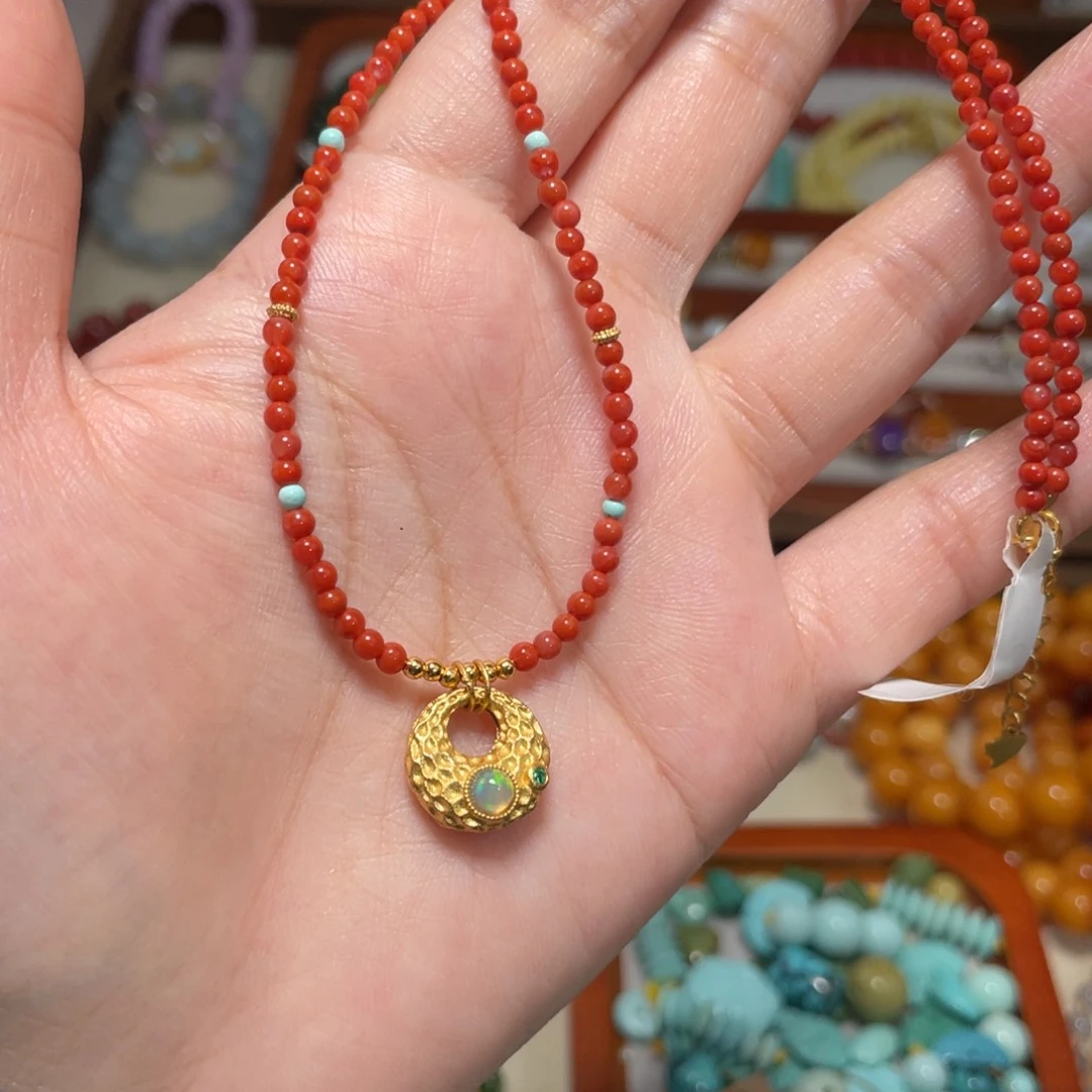 南红玛瑙项链未镶嵌