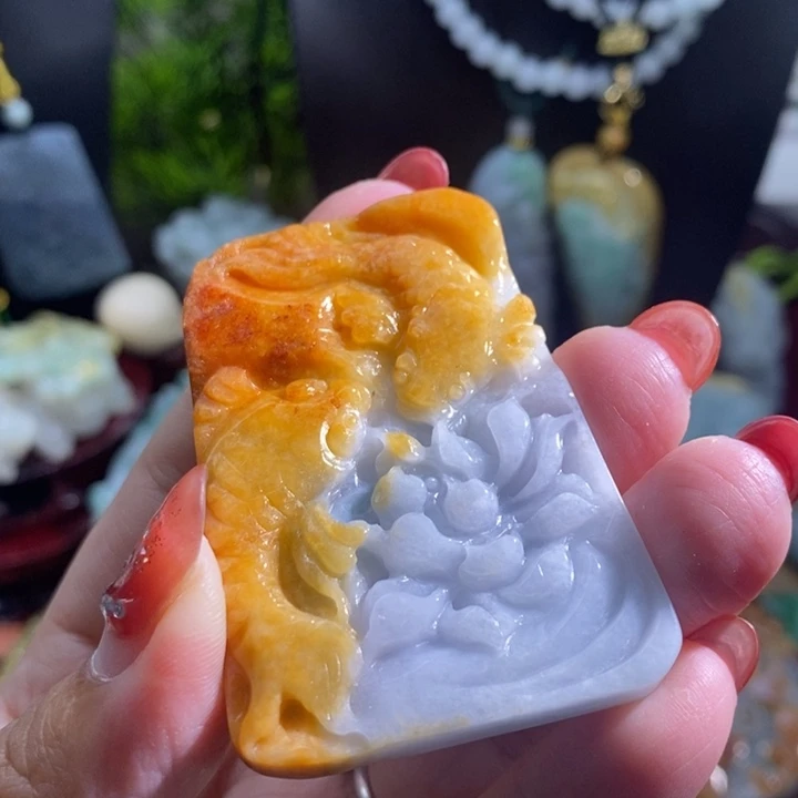 【闪购商品】颈饰未镶嵌翡翠鱼