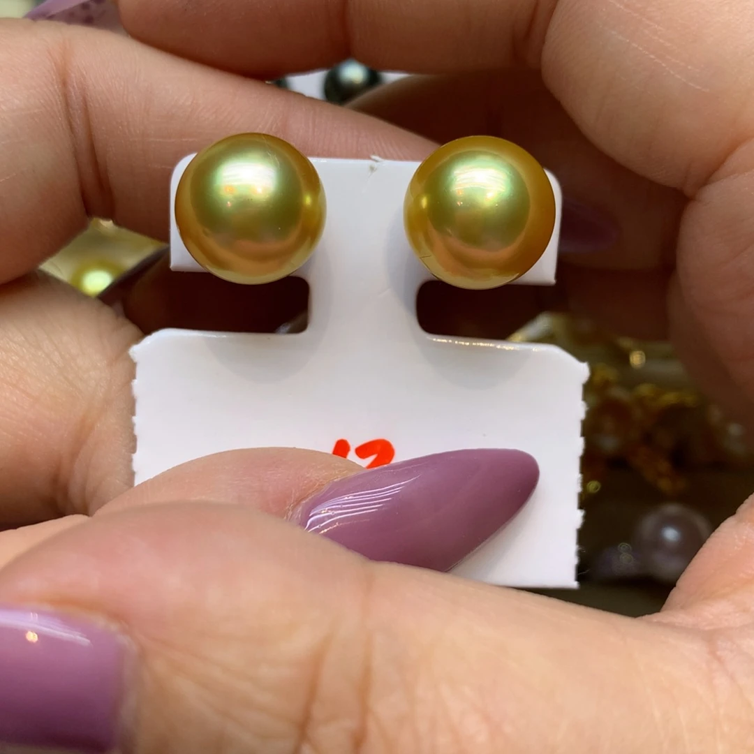 18K金镶嵌耳饰海水珍珠