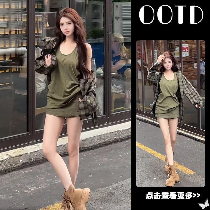 秋季穿搭一整套女2025新款宽松格子衬衫吊带背心百搭短裙三件套