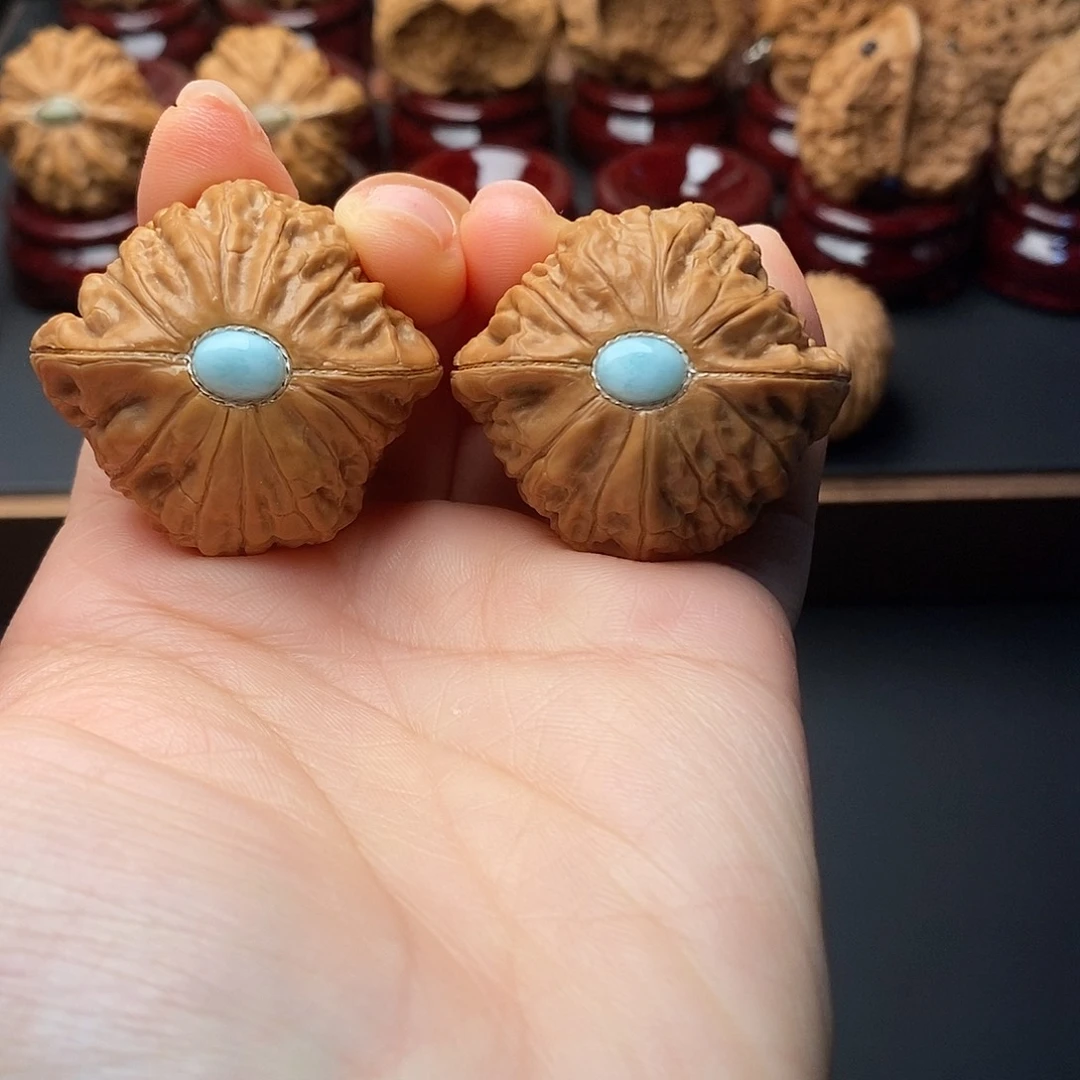 文玩核桃吊坠铁锤