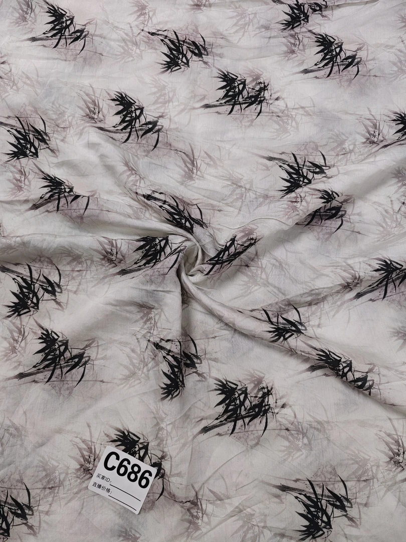 C686 竹叶花色天丝苎麻面料适合夏季服装制作